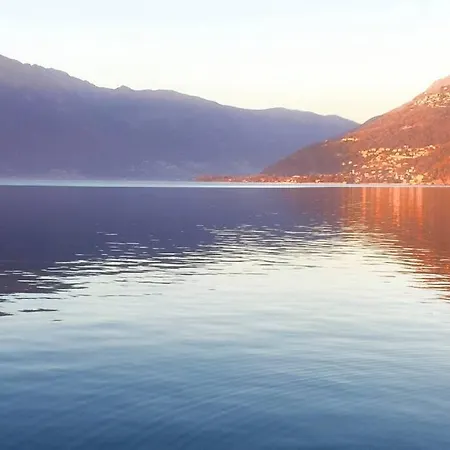 A Casa, Dalla Nonna Fronte Lago Apartmán