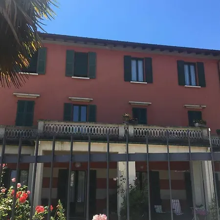 Apartmán A Casa, Dalla Nonna Fronte Lago Germignaga
